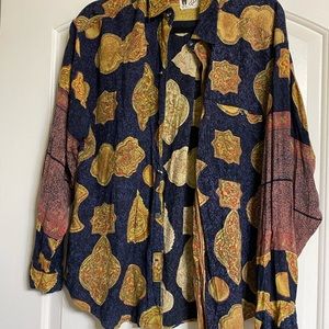 Goouch shirt size large